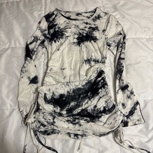 SHEIN Black and White Tie-Dye Long Sleeve Dress